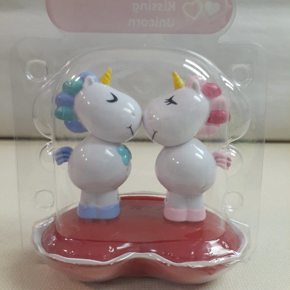 2/$15 Valentine's Day Solar Dancing Toy Bobble - Picture 4 of 4